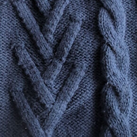 Bdg navy cable knit varsity v-neck pullover sweater size M - Picture 7 of 9